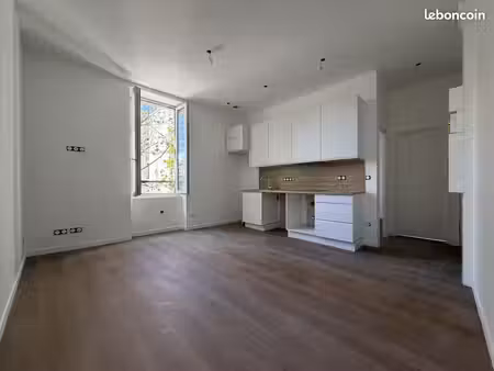 appartement 3 pièces 41 m²