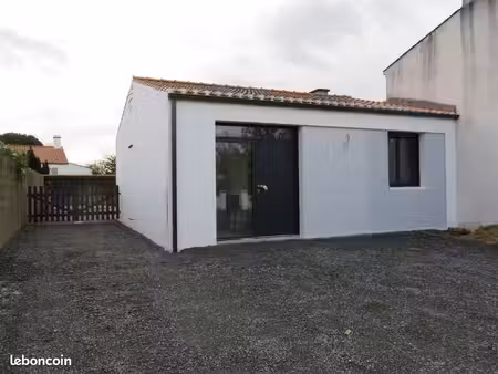location 1 chambre centre bourg