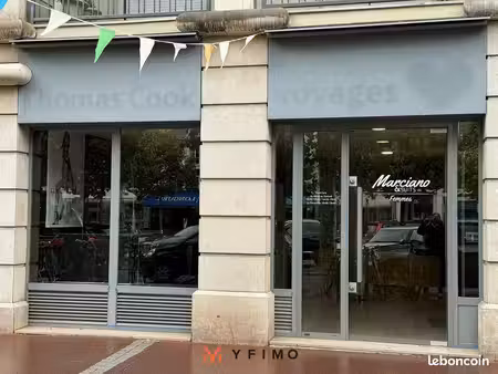 local commercial 111 m² maisons-laffitte