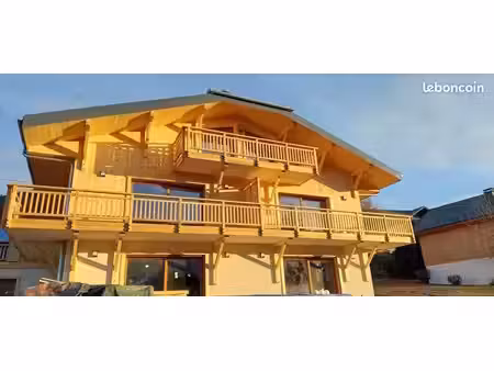 a vendre t2 duplex neuf à samoëns- plein sud-2 terrasses -parking couvert