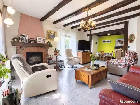 maison 4 pièces 80 m²