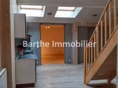 immeuble 7 pièces 200 m²