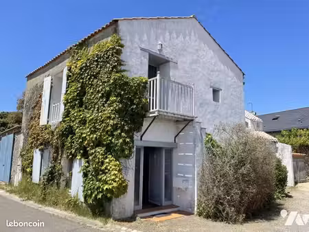 maison 2 pièces 85 m²
