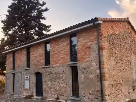 maison à rénover / ancien séchoir à tabac / bien atypique