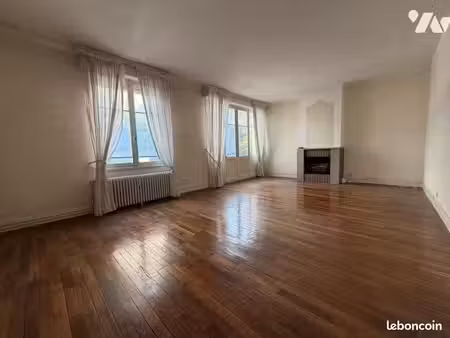 appartement 4 pièces 97 m²