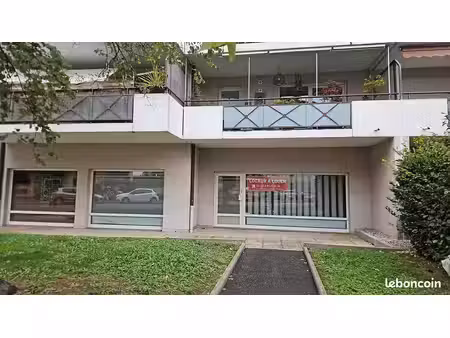 local commercial
