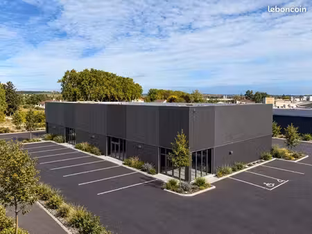 local commercial