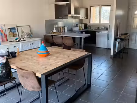 maison t5 avec jardin en très bon état