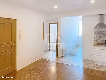 appartement 3 pièces 64 m²