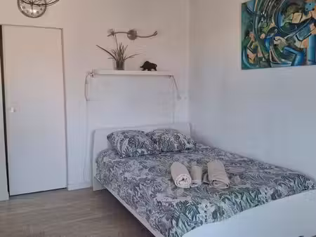 studio meublé chateauneuf du pape 30 m2
