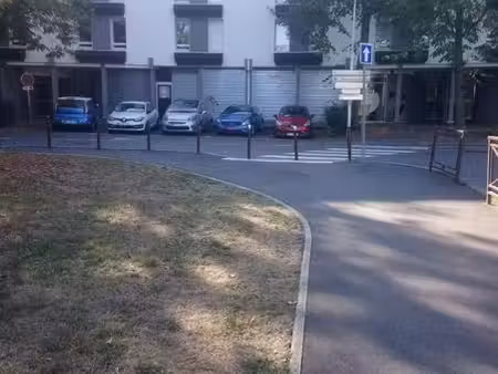 local commercial 120m2 en angle