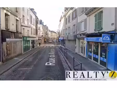 local commercial 105 m²