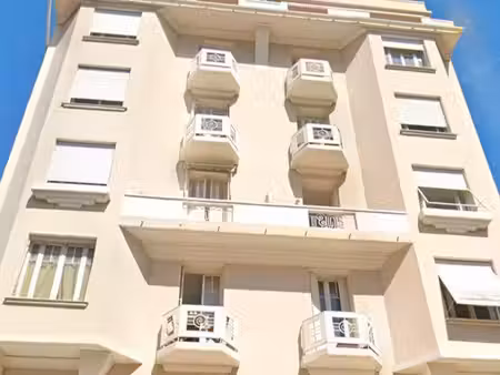 toulon la rode dans immeuble bien entretenu t2 loué