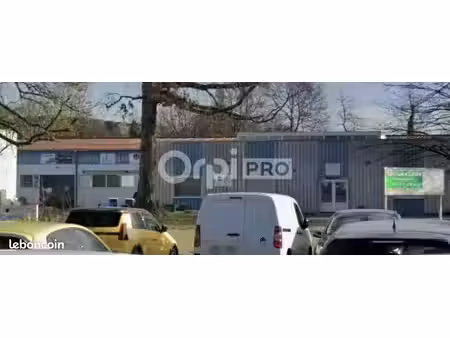 bureau 508 m²
