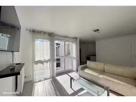 appartement 2 pièces 54 m²
