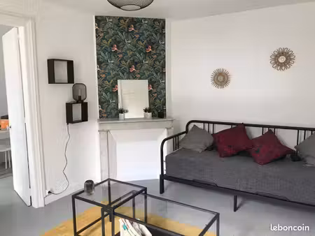 studio chu / pl st hilaire dispo décembre
