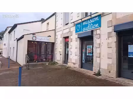 local commercial 85 m² benet