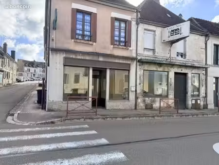 local commercial