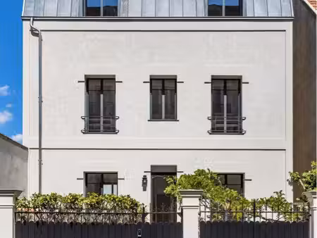 asnières centre – maison rénovée 170 m² – 4 chambres – terrasse