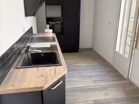 très beau t3 refait à neuf en centre ville