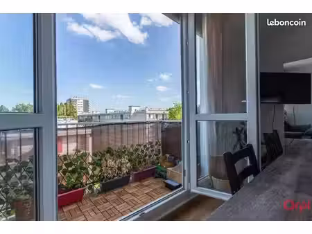 appartement 4 pièces 80 m²