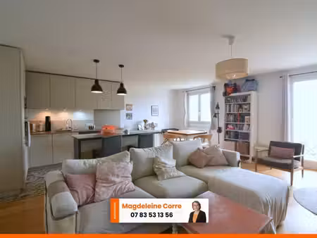 maisons-alfort centre-ville – appartement 3 pièces de 72 m² avec terrasse  balcon  cave et