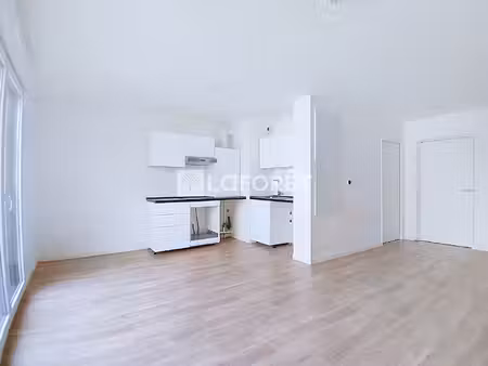 appartement saint fargeau ponthierry 2 pièce(s) 49 m2