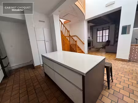 vieux-lille - quai du wault - prox. centre & metro rihour - prox. rue de la barre - f5 ave