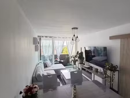 à vendre – appartement t3 rénové de 67 m² à auxonne – dpe d