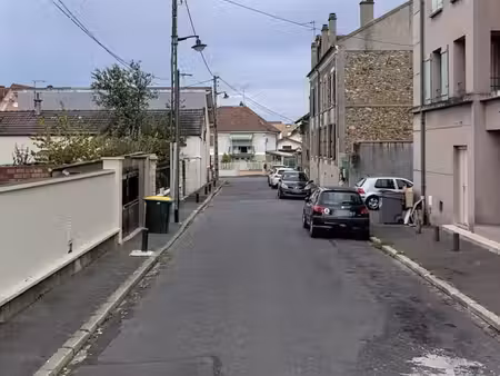 local commercial 190 m²