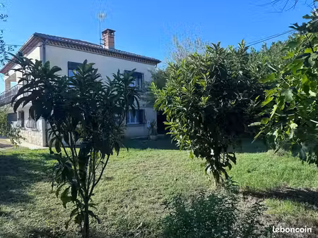 maison 5 pièces 160 m²