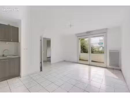 appartement 2 pièces 44 m²