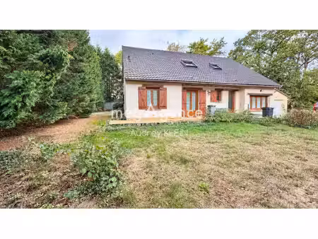 maison familiale de 216 m² avec 5 chambres  véranda chauffée et terrain clos de 2 478 m²