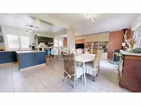 jolie maison individuelle