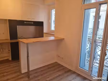 t1 20m2 lumineux quartier charles de gaulles
