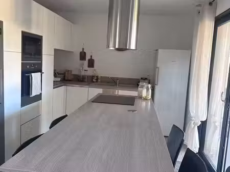 à louer – maison récente à beauvoisin (30) – 90 m² – 3 chambres – garage – jardin