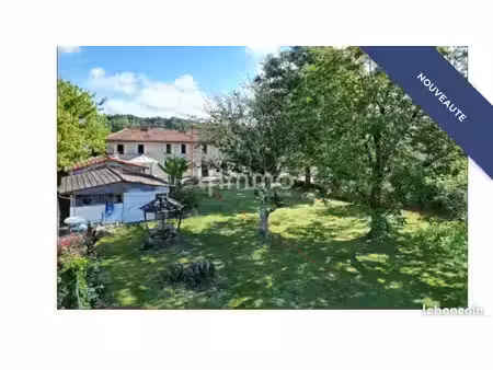 maison 3 pièces 135 m²