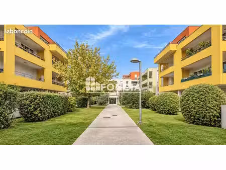 castelnau-le-lez – appartement t2 avec balcon et garage
