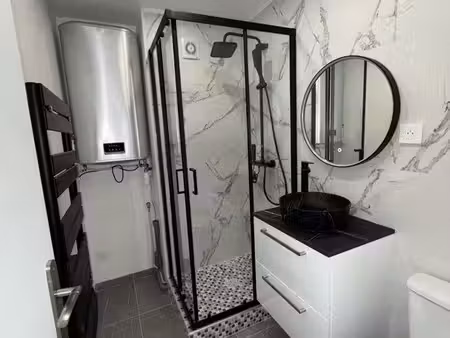 appartement t1 entièrement rénové secteur calme et résidence sécurisé
