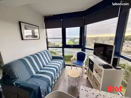 studio 1 pièce 35 m²