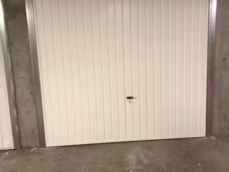 garage à louer – sassenage