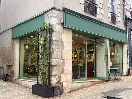 local commercial 74 m²