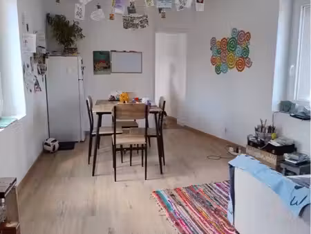 t4 meublé rénové – 3 chambres – 590 cc – frugères-les-mines