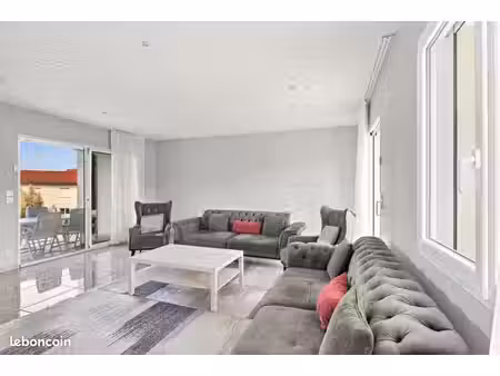 maison 6 pièces 138 m²