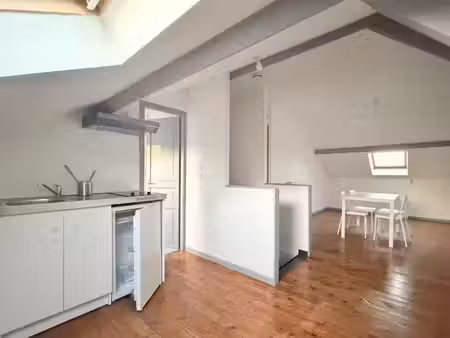 location meublée appartement 2 pièces 28.52 m² à valenciennes (59300)  590 €