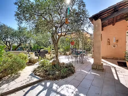 a vendre en exclusivite ! flayosc maison avec dépendance sur terrain de 2000 m²