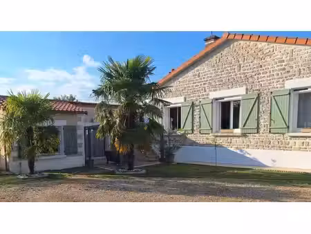 vente maison 6 pièces  137.00m²  buxerolles