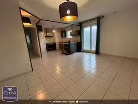 vente appartement 4 pièces à cherbourg-en-cotentin (50100) : à vendre 4 pièces / 76m² cher
