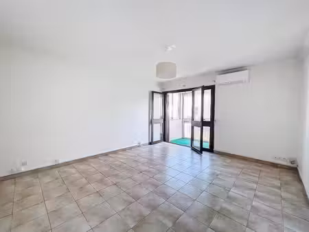 appartement t3 residence securisee