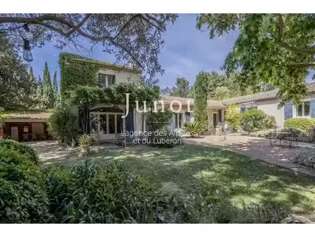 saint-rémy-de-provence - propriété de charme - parc paysager clos 12.000m²